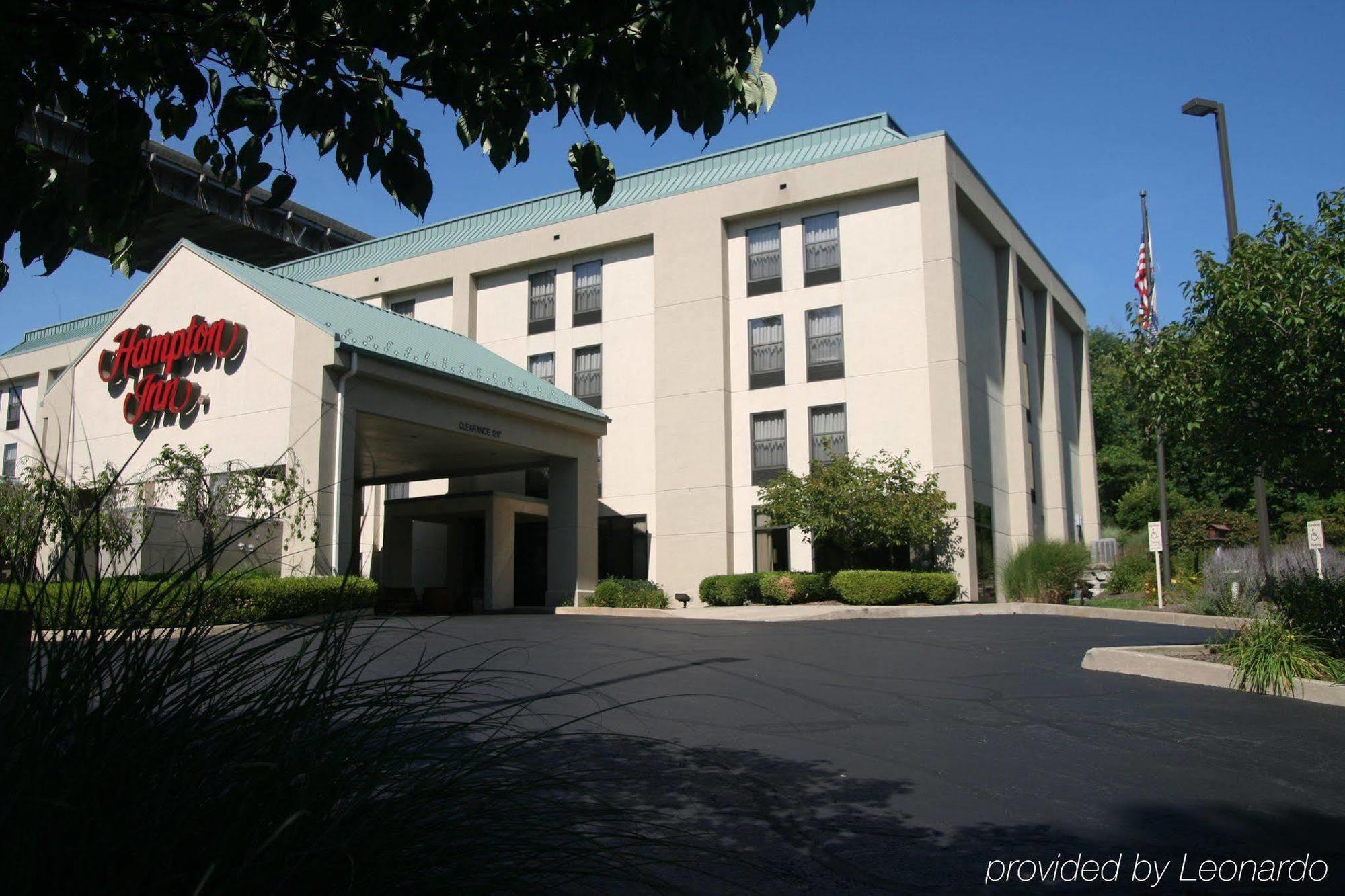 Hampton Inn Clarks Summit Exterior photo